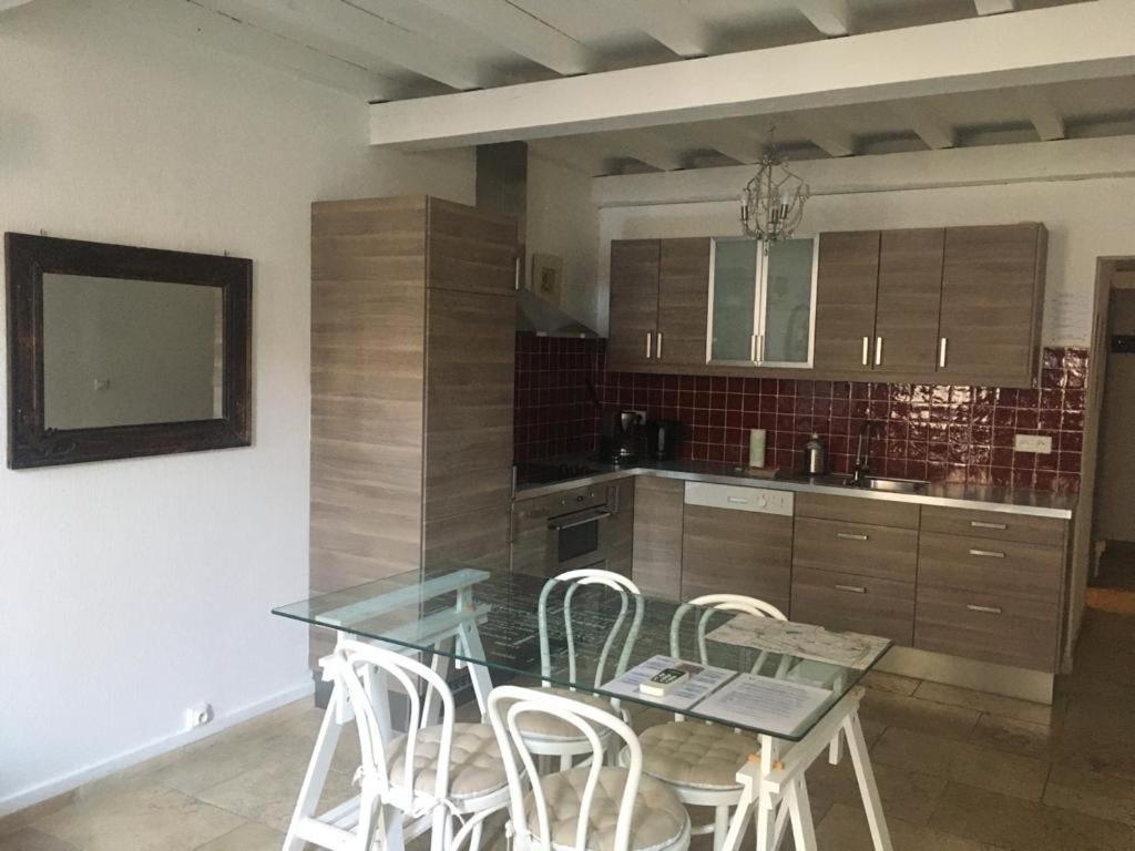 Un Coin De Luberon Appartement LʼIsle-sur-la-Sorgue